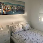 Hmelina Apartamento *