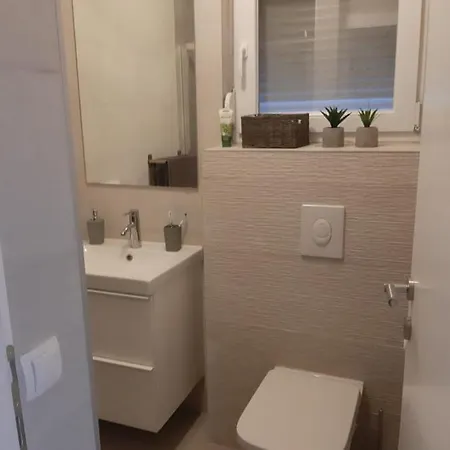 Apartment Hmelina Vrsi