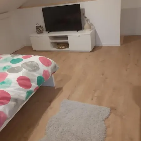Apartment Hmelina *